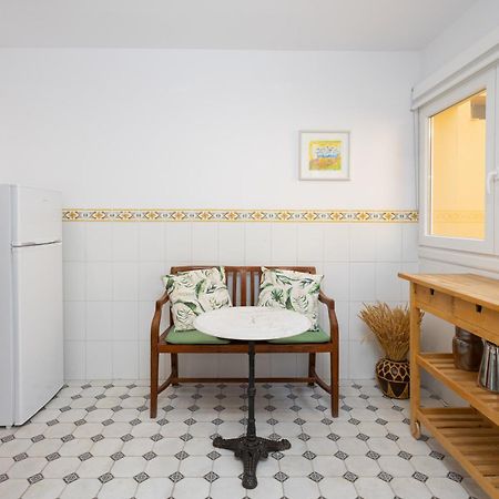 C92 - Rustic Two Bedrooms Apartment With Terrace มาลากา ภายนอก รูปภาพ