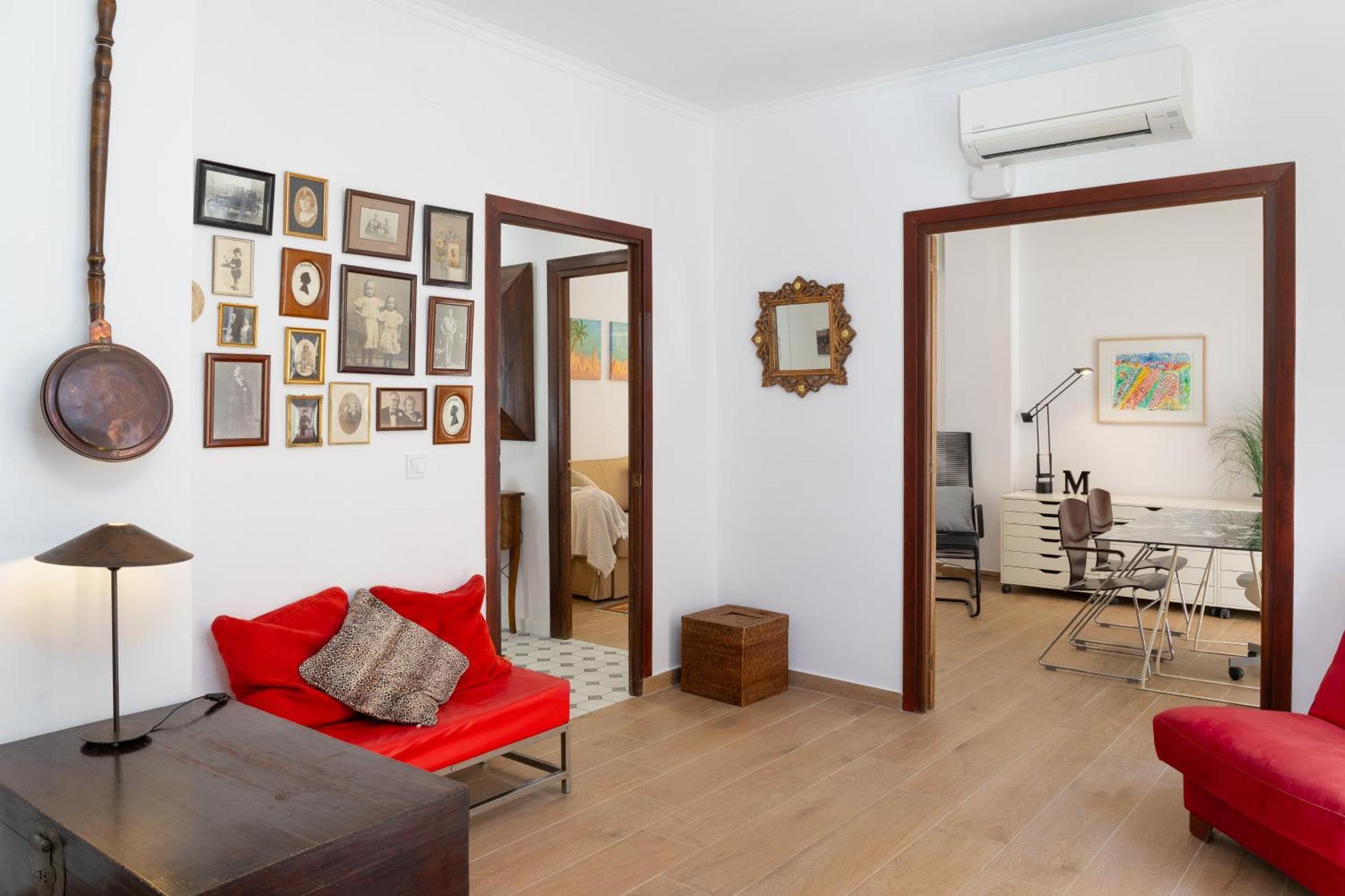 C92 - Rustic Two Bedrooms Apartment With Terrace มาลากา ภายนอก รูปภาพ