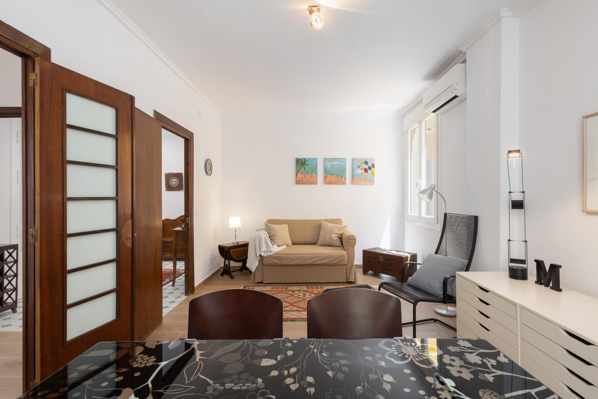 C92 - Rustic Two Bedrooms Apartment With Terrace มาลากา ภายนอก รูปภาพ
