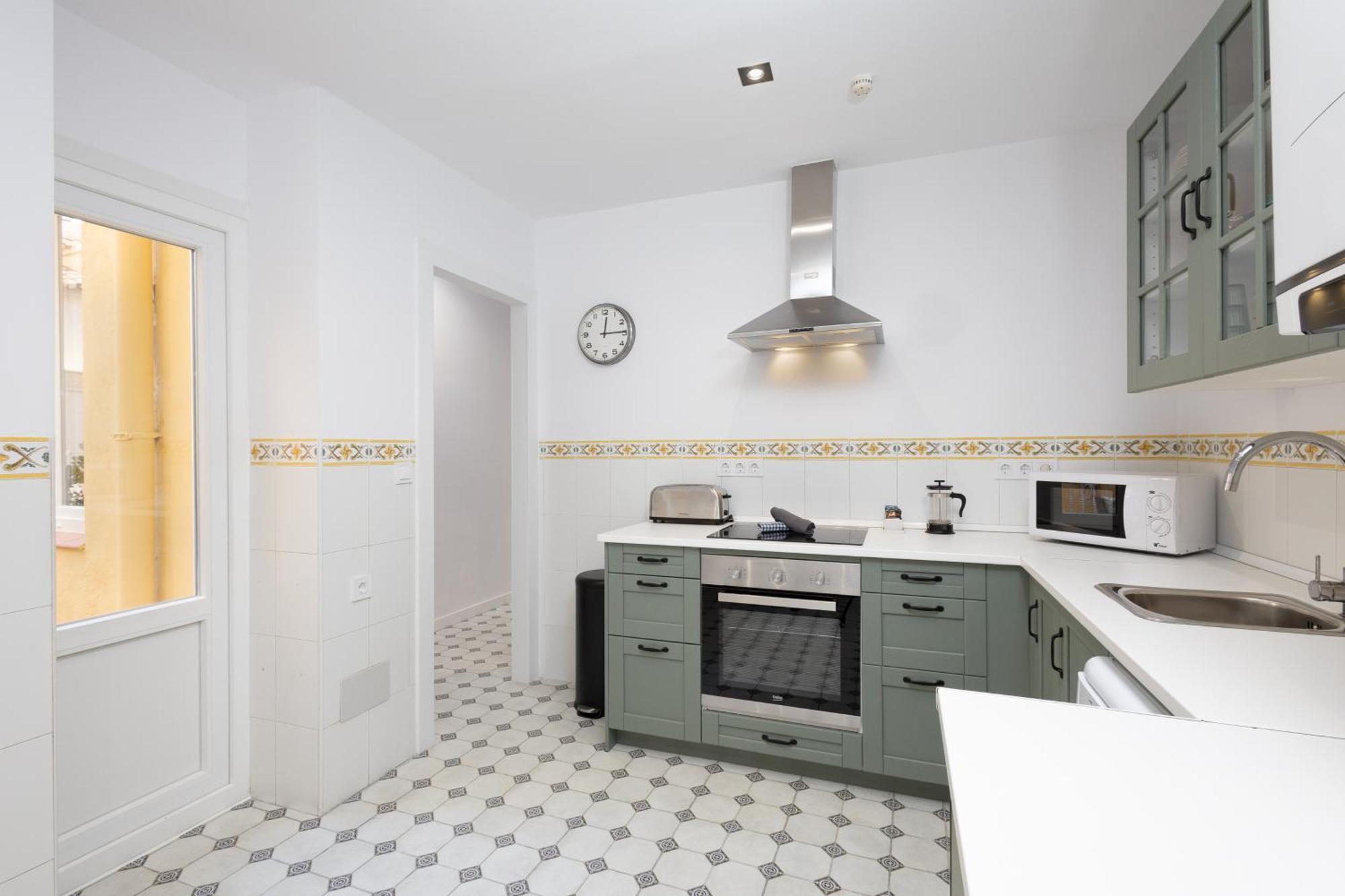 C92 - Rustic Two Bedrooms Apartment With Terrace มาลากา ภายนอก รูปภาพ